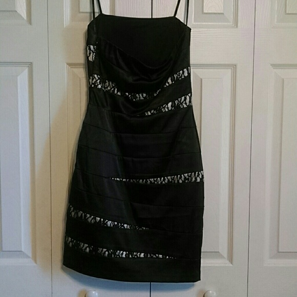 Strapless Cocktail dress - Picture 2 of 5